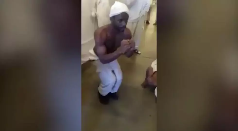 Alabama Inmates Perform Mannequin Challenge, Video Goes Viral