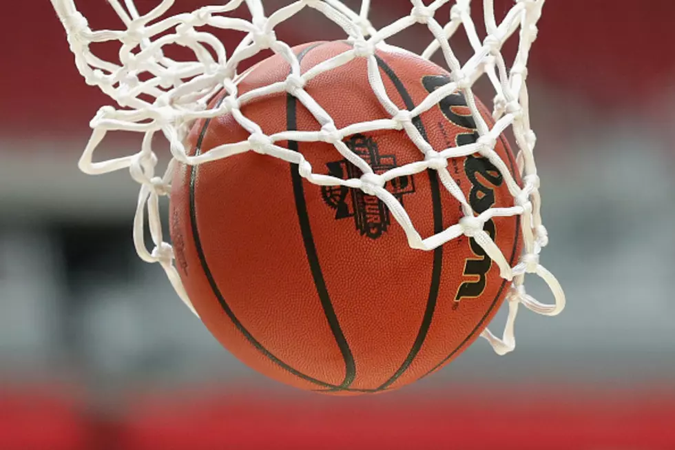 4  NCAA Hoops Assistant Coaches Arrested