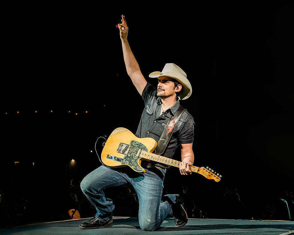 95.3 The Bear Wants to Hook You Up with Tickets to see Brad Paisley at the Amphitheater in Tuscaloosa, Alabama