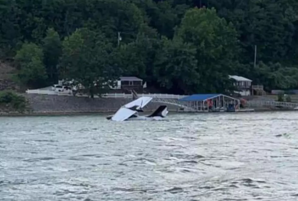 WOW! Incredible Video Of Plane Crashing Into Smith Lake, Alabama