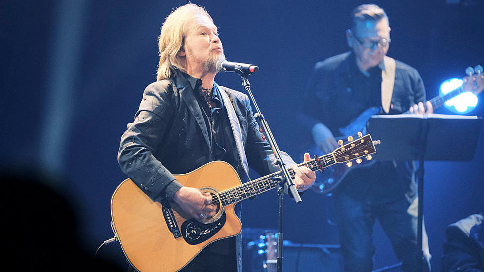 Travis Tritt Coming To Mercedes Benz Amphitheater In 2024