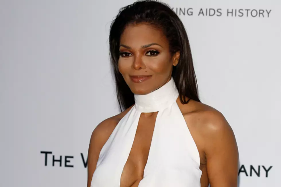 Janet Jackson Looking Good! How Does She Do It? [Video]