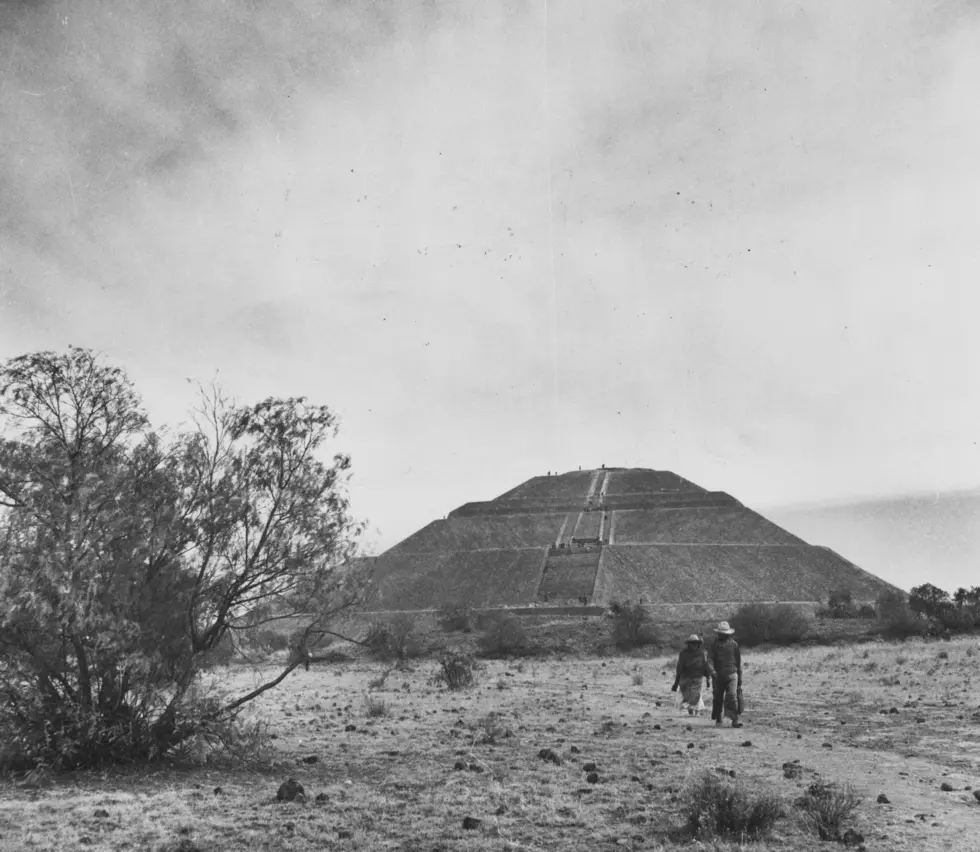 Pyramids Along the Mississippi River