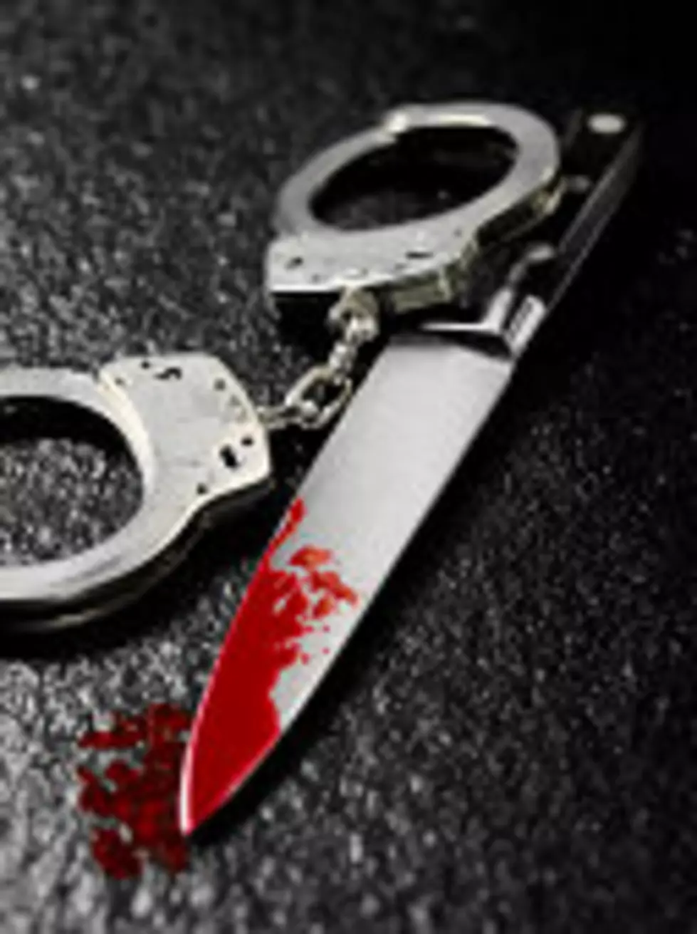 Man Arrested for Shoplifting at Belk; Stabbing Employees