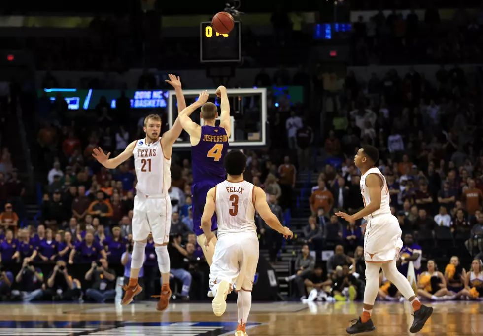 Nothing Compares To College Basketball In March [VIDEO]