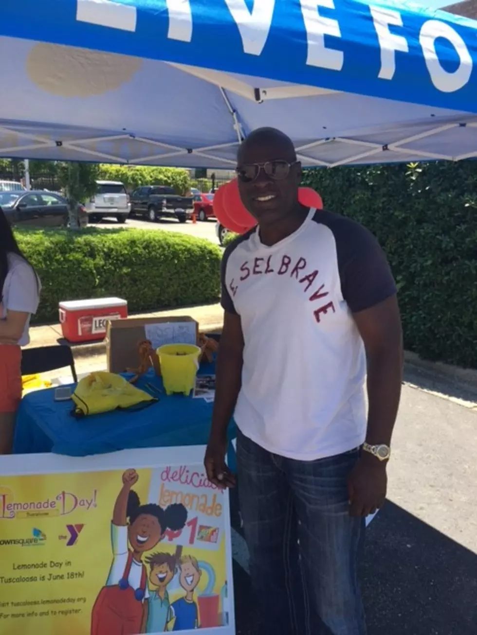 Lemonade Day Helps Parents Teach Kids about Earning Money