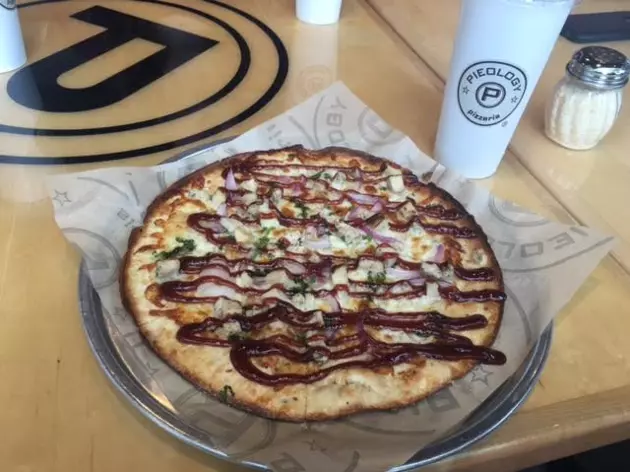 Looking For A Nice Thin Crust Pizza Try Pieology On The Strip