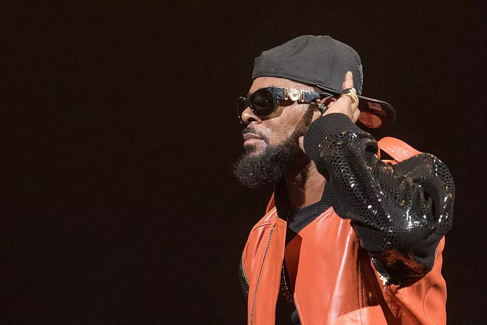 Woman Claims R. Kelly Didn’t Pay for Her “Services” after Birmingham Concert