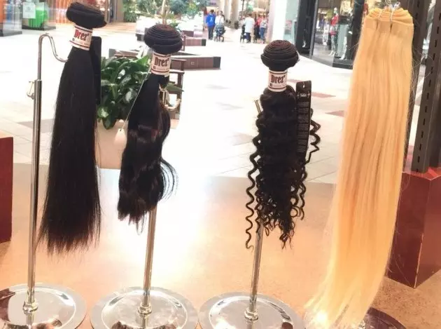 Local Entrepreneur Opens Hair Business in University Mall