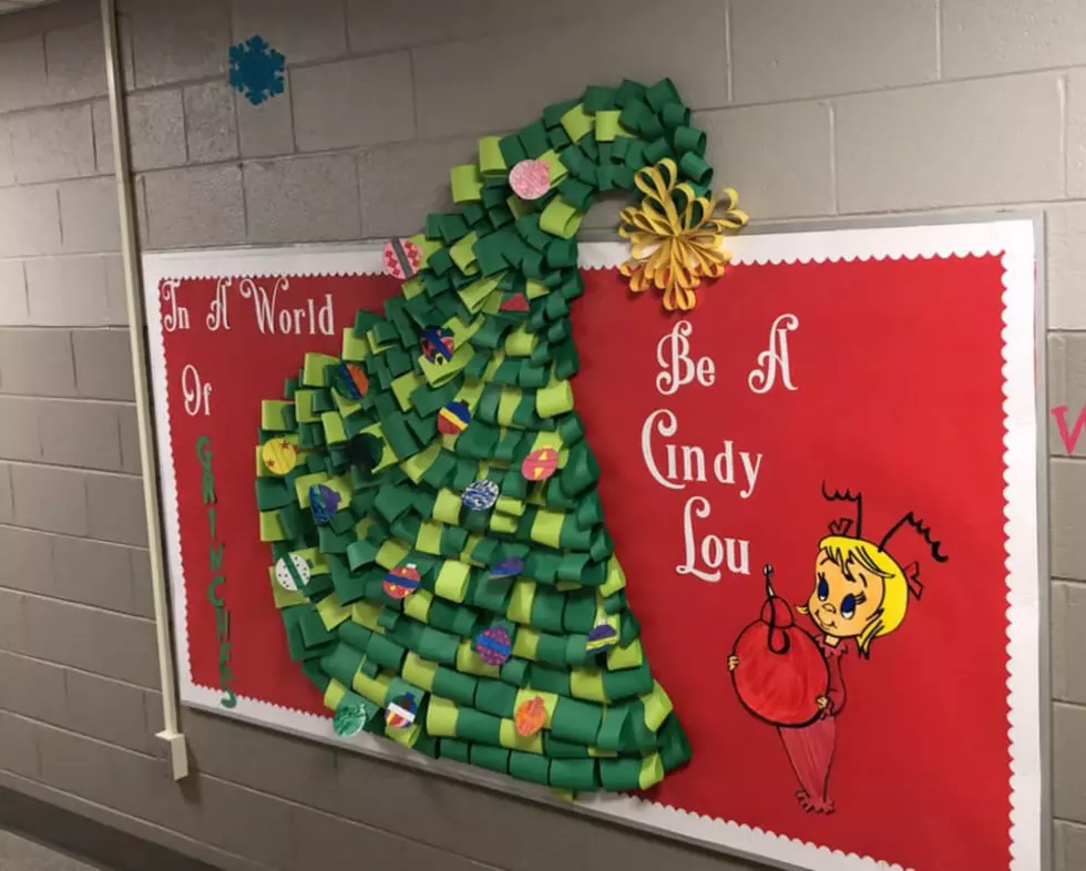 What Teacher in West Alabama Has the Best Christmas Decorations?