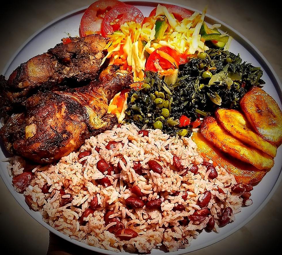 6 Reasons to Dine at Reggae Flava