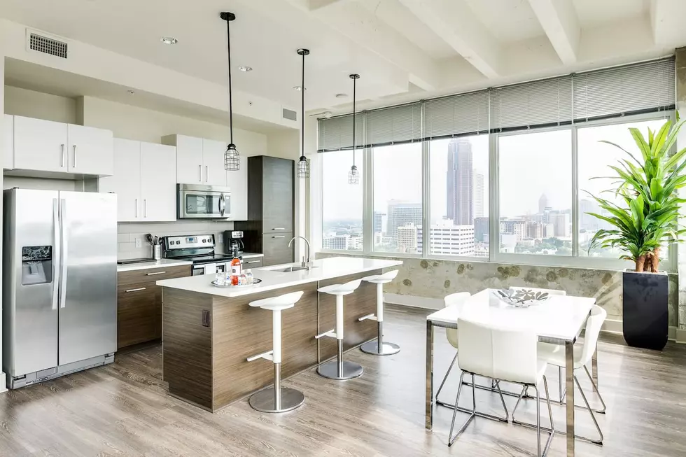 Live the Bougie Life in this Atlanta Airbnb with Panoramic Views 