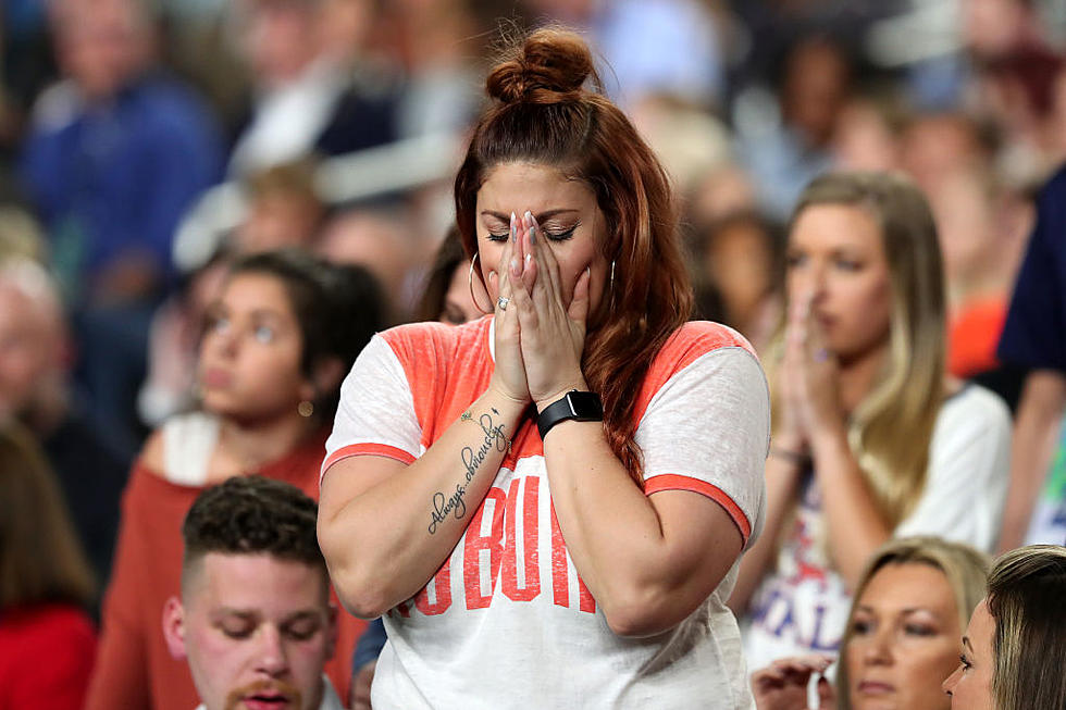Twitter Obliterates Auburn After Iron Bowl of Basketball