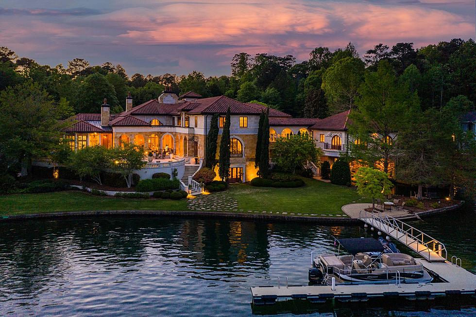 Look at this Massive Italian Villa on Alabama’s Picturesque Lake Martin