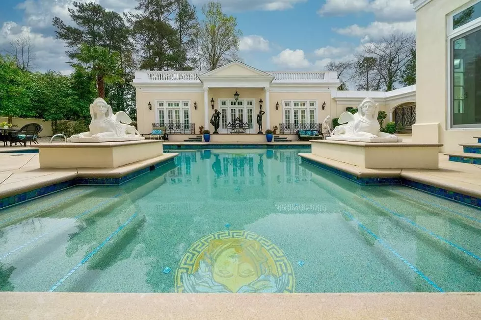 You Won’t Believe the Price Tag of This Very Rare Georgia Estate