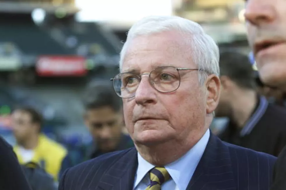 Former Browns, Ravens Owner Passes Away [PHOTOS]