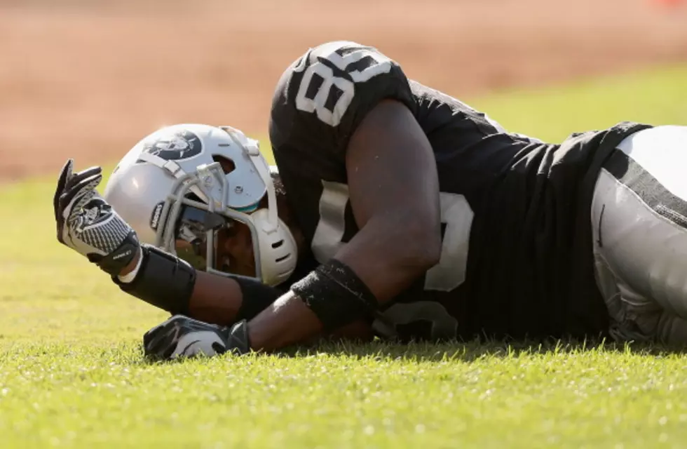 Raiders&#8217; Heyward-Bey Hospitalized After Hit