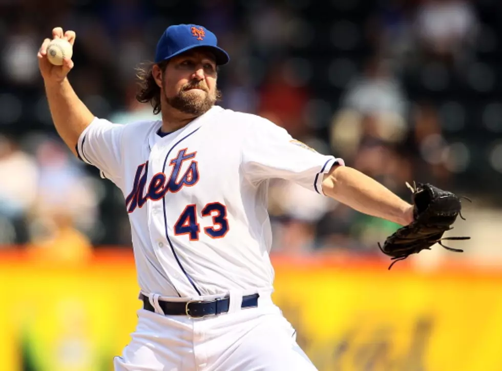 Mets Trade Dickey to Blue Jays