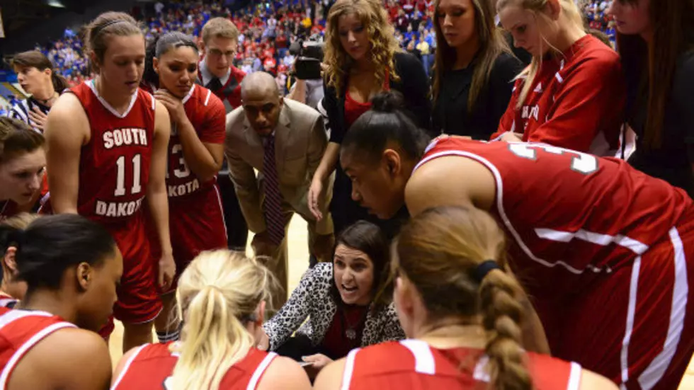 South Dakota&#8217;s Amy Williams Is Summit League Coach of the Year