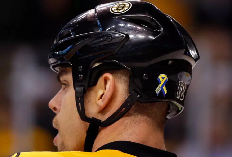 Bruins Hang 'Boston Strong' No. 617 Jersey With American Flag in Locker  Room Before Wednesday's Game (Photo) 