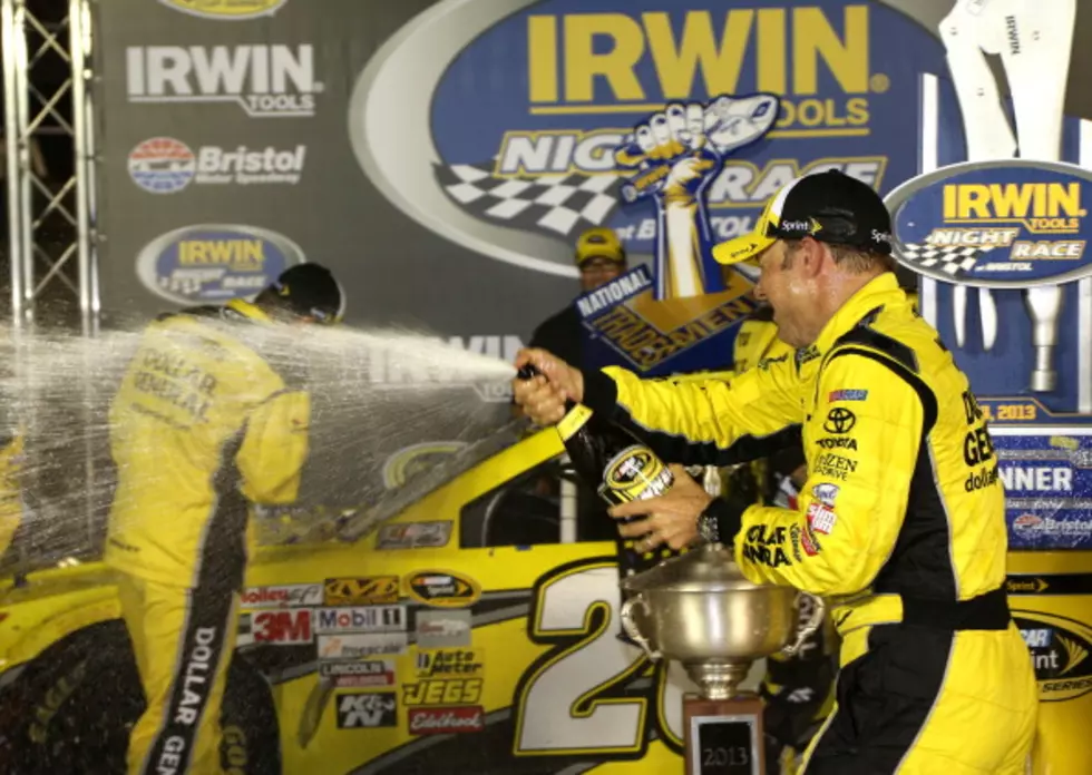 Kenseth Holds Off Kahne To Get 5th Win Of Season