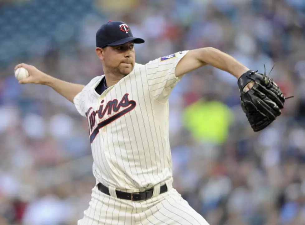 AP Source: Twins, Pelfrey Agree For 2 Years, $11M