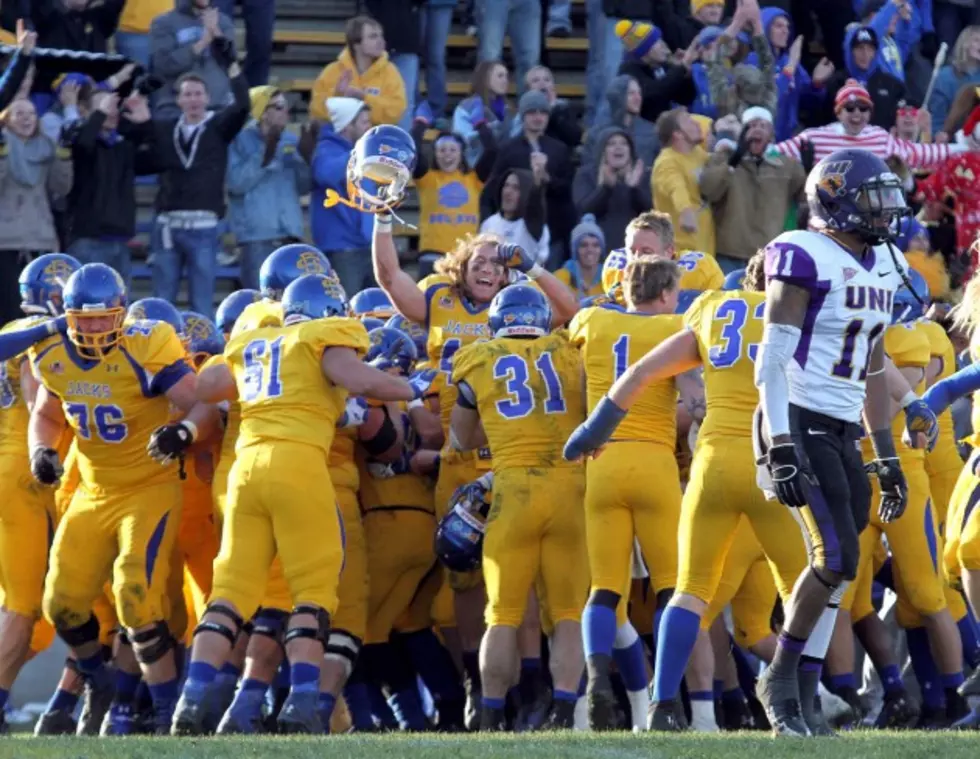 South Dakota State Finishes in Top 15 in a Pair of FCS Final Polls