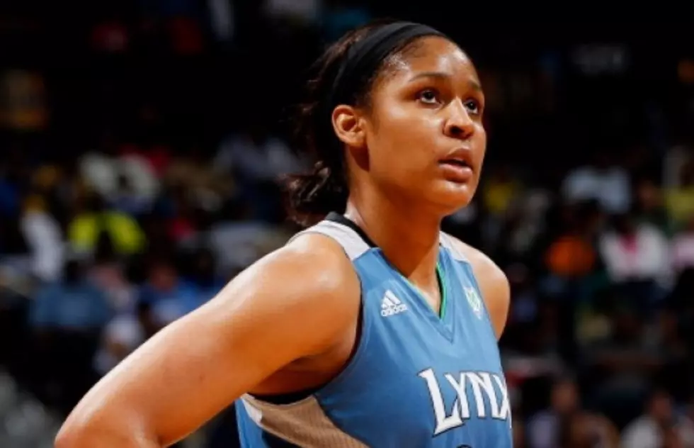 Moore Leads Lynx Back To Win Column With 94-77 Rout Of Sparks