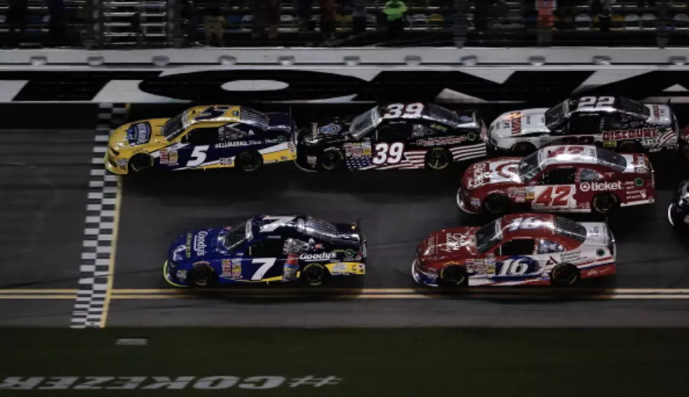 Kahne Edges Teammate Smith At The Line To Win Nationwide Race At Daytona