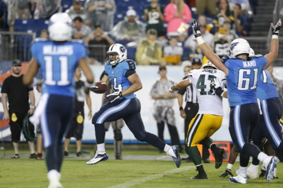 Titans Pull Out 20-16 Win Over Packers In Rain