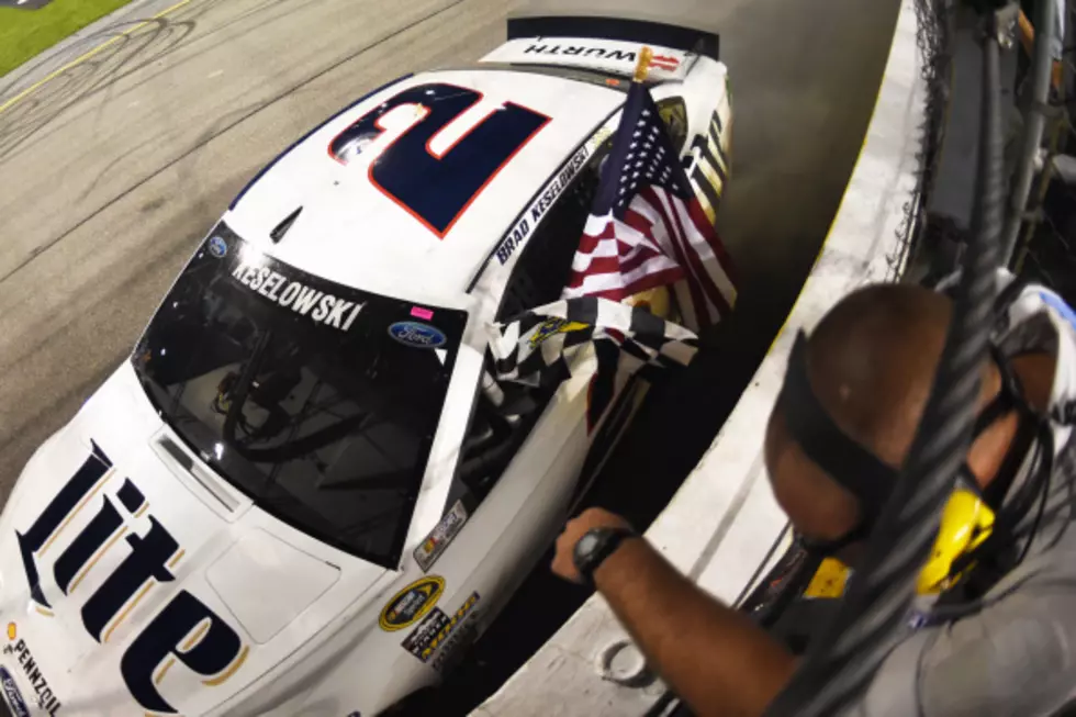 Keselowski Routs Richmond Field To Grab Top Seed In The Chase