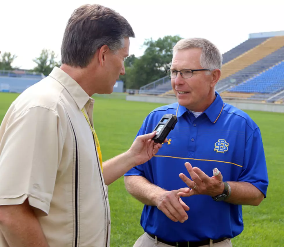 Jackrabbits Hoping to Avoid Second Half Drama as They Host Penguins Saturday