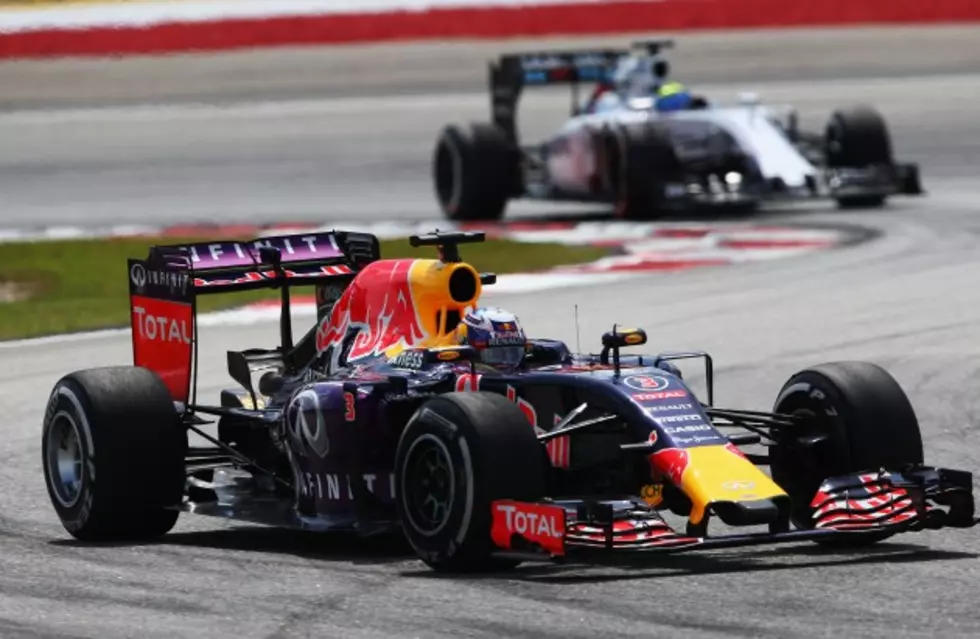 Red Bull to Quit F1 If Renault Has No Competitive Engine
