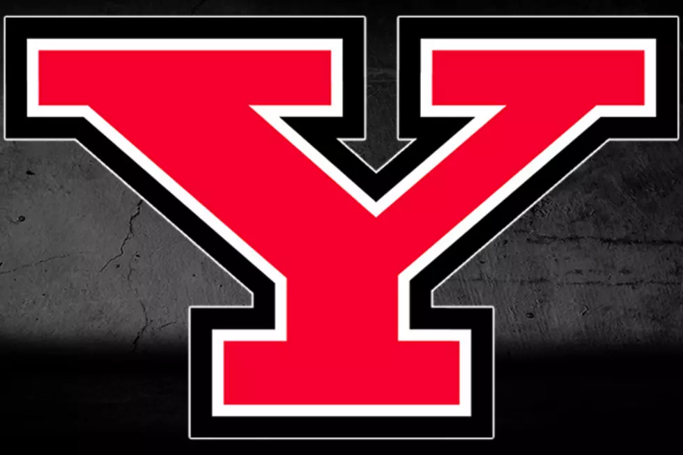 Youngstown State Coach Suspended After Tackling Player on Sideline
