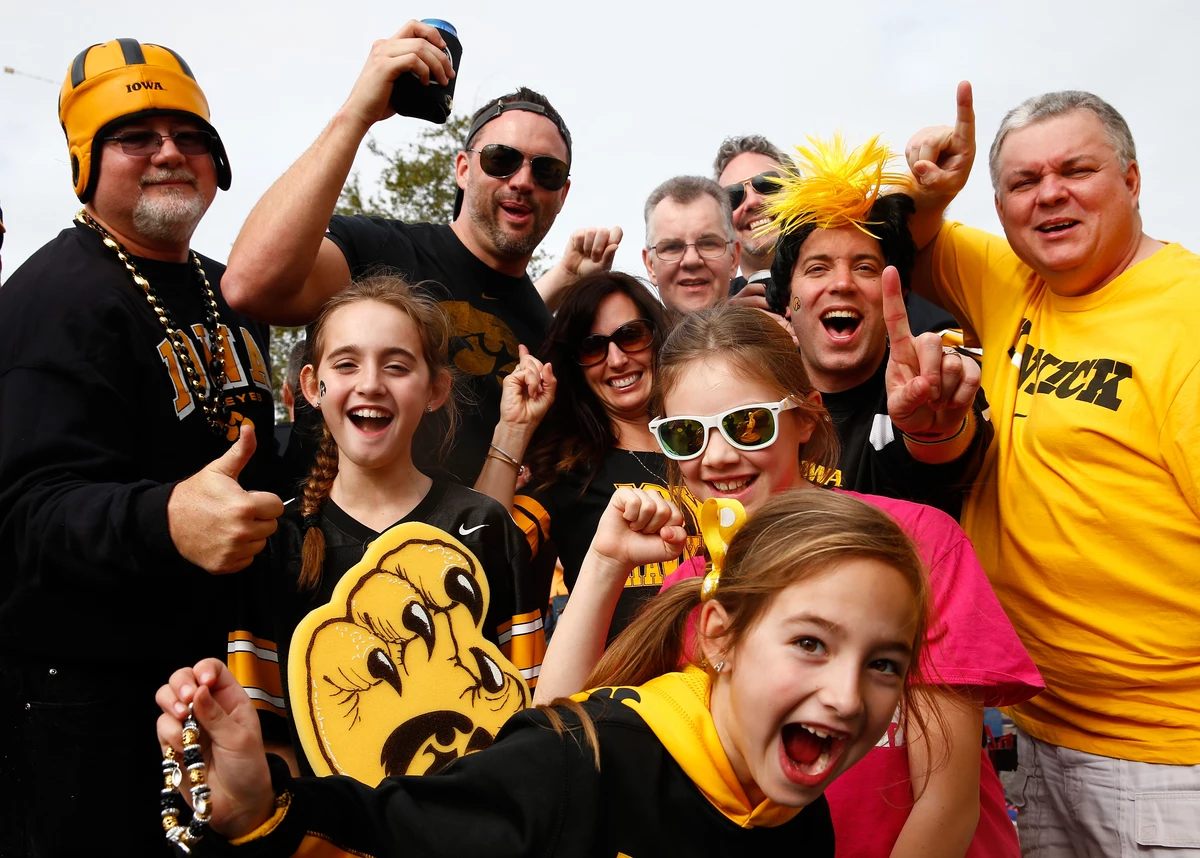 Top Ten Most Loyal College Football Fan Bases the-30-most-loyal-groups-of-fans-in-college-football-page-20