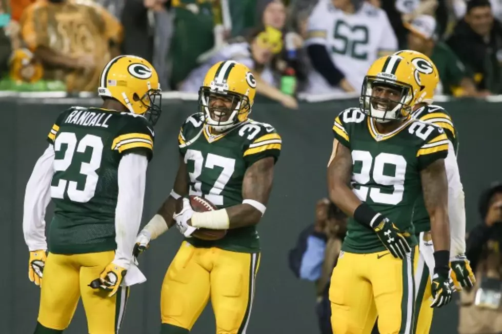 Rodgers&#8217; Big Monday Night Leads Packers to 11th Straight Home Win