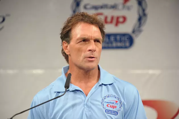 Doug Flutie&#8217;s Parents Die Within a Hour of Each Other