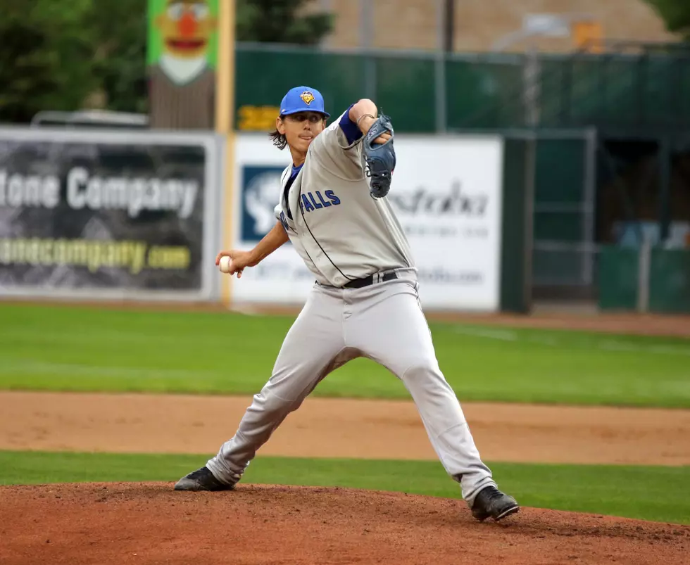 David Bergin, Linares Power Sioux Falls Canaries to 9-4 Win Over St. Paul Saints