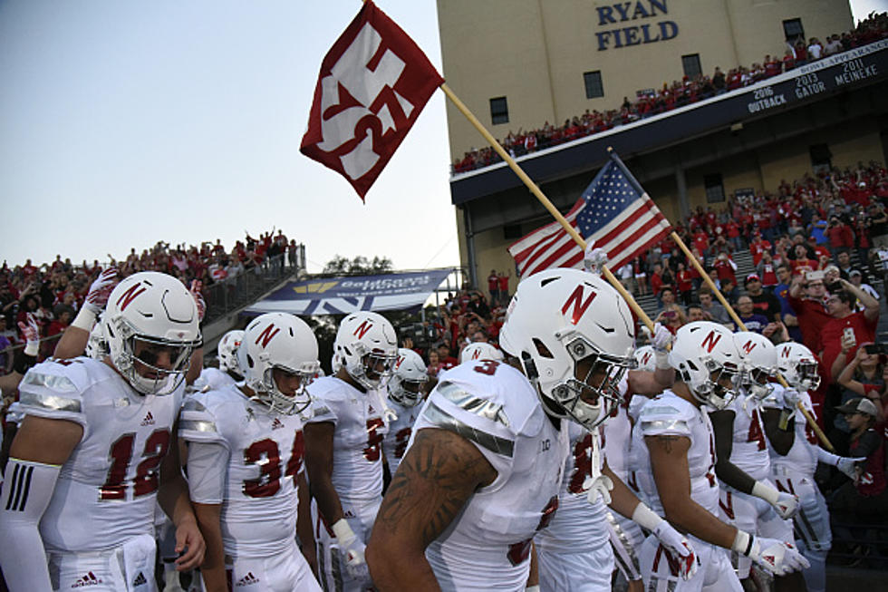 Huskers Host Illinois