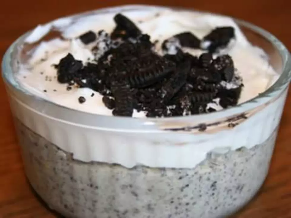 Super Bowl Party Recipes: Oreo ‘Dirt’ Salad