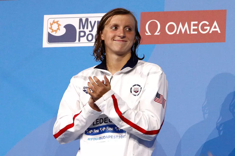 Katie Ledecky Turning pro, Will Keep Training at Stanford