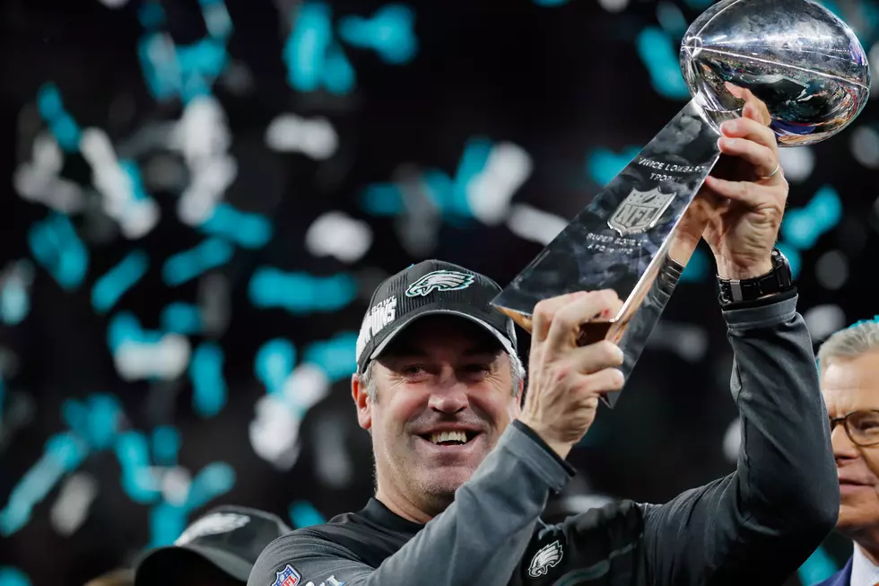 Eagles Hand Out Super Bowl Ring to Fired Employee
