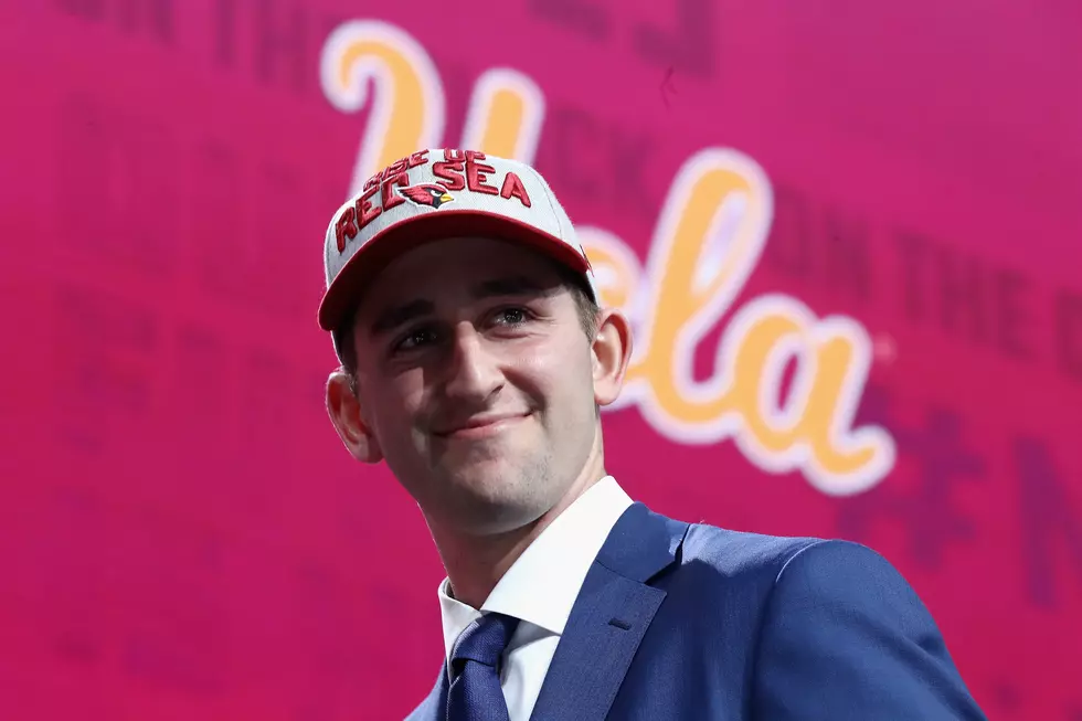 Arizona Cardinals Sign First-round Pick Josh Rosen