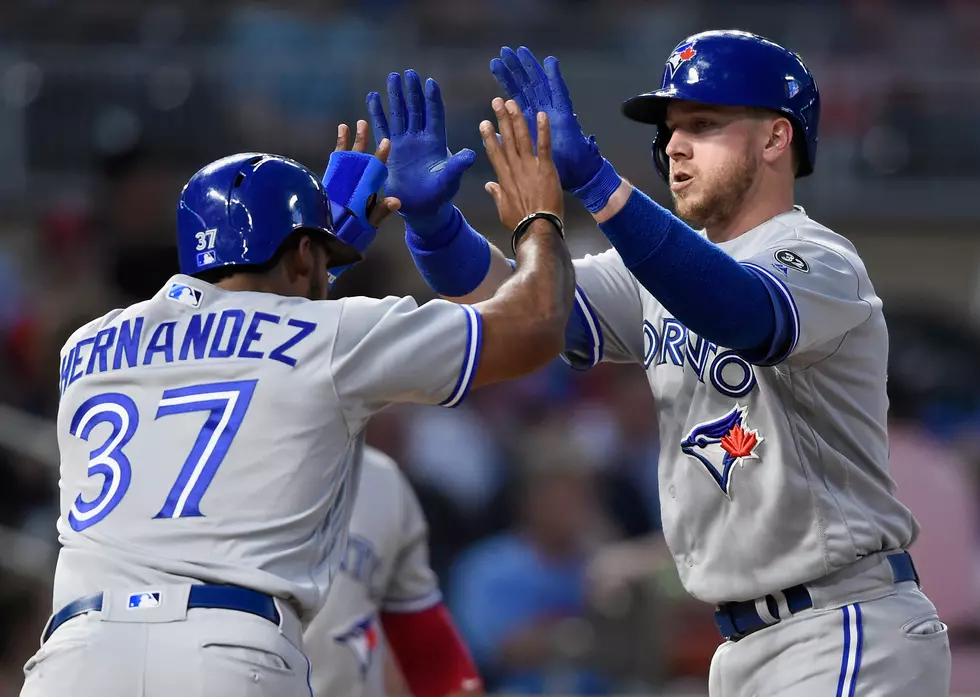 Justin Smoak, Russell Martin Homer as Toronto Blue Jays Hold on to Beat Minnesota Twins 7-5