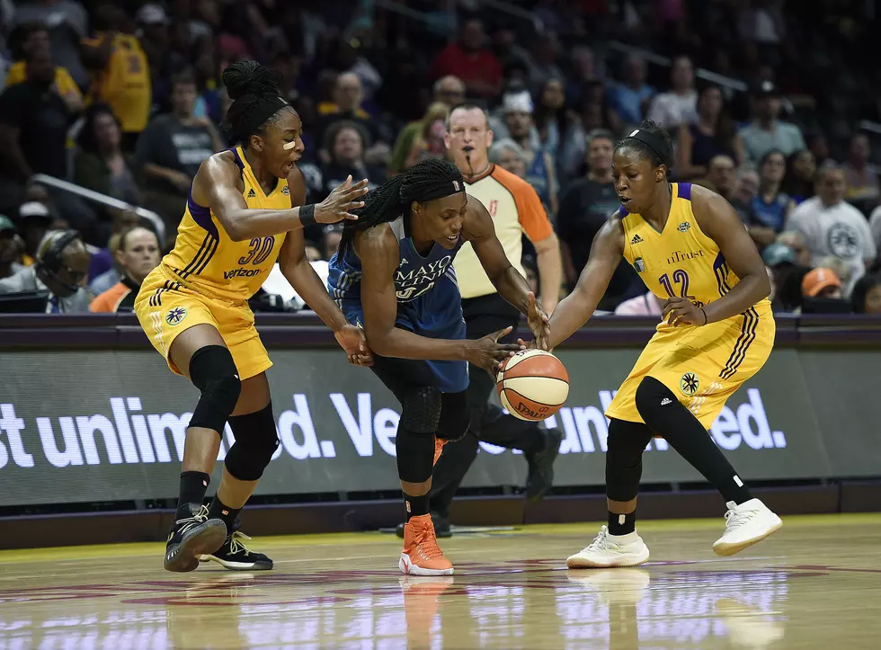 Los Angeles Sparks Eliminate Defending Champion Minnesota Lynx 75-68