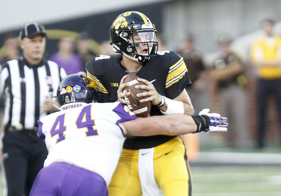 Iowa Moves to 3-0 with 38-14 Win over Northern Iowa