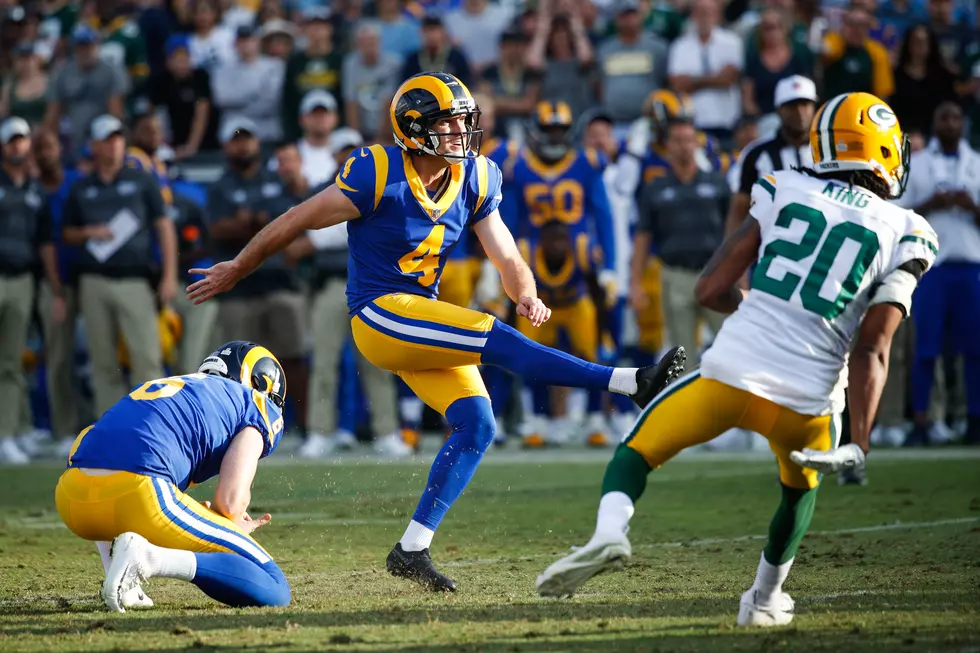 Los Angeles Rams Remain Perfect in Win Over Green Bay Packers