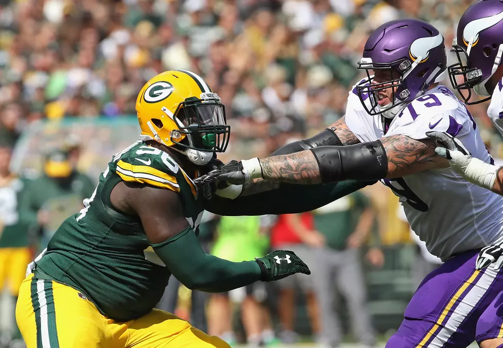 Minnesota Vikings Lose Two Offensive Linemen to Free Agency