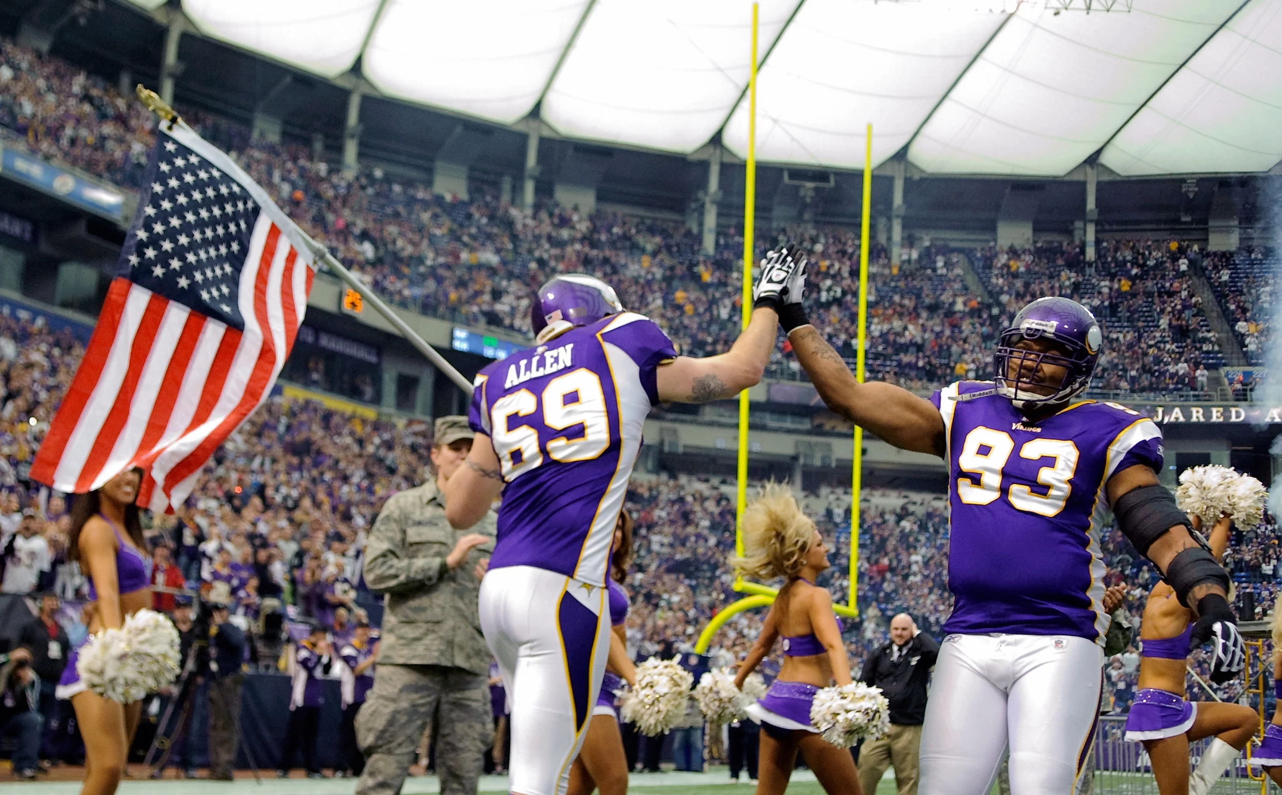 Former Vikings DE Jared Allen named Hall of Fame finalist