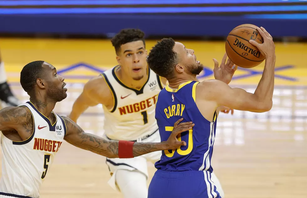 Warriors Stephen Curry Drops 53 in Win Over Nuggets